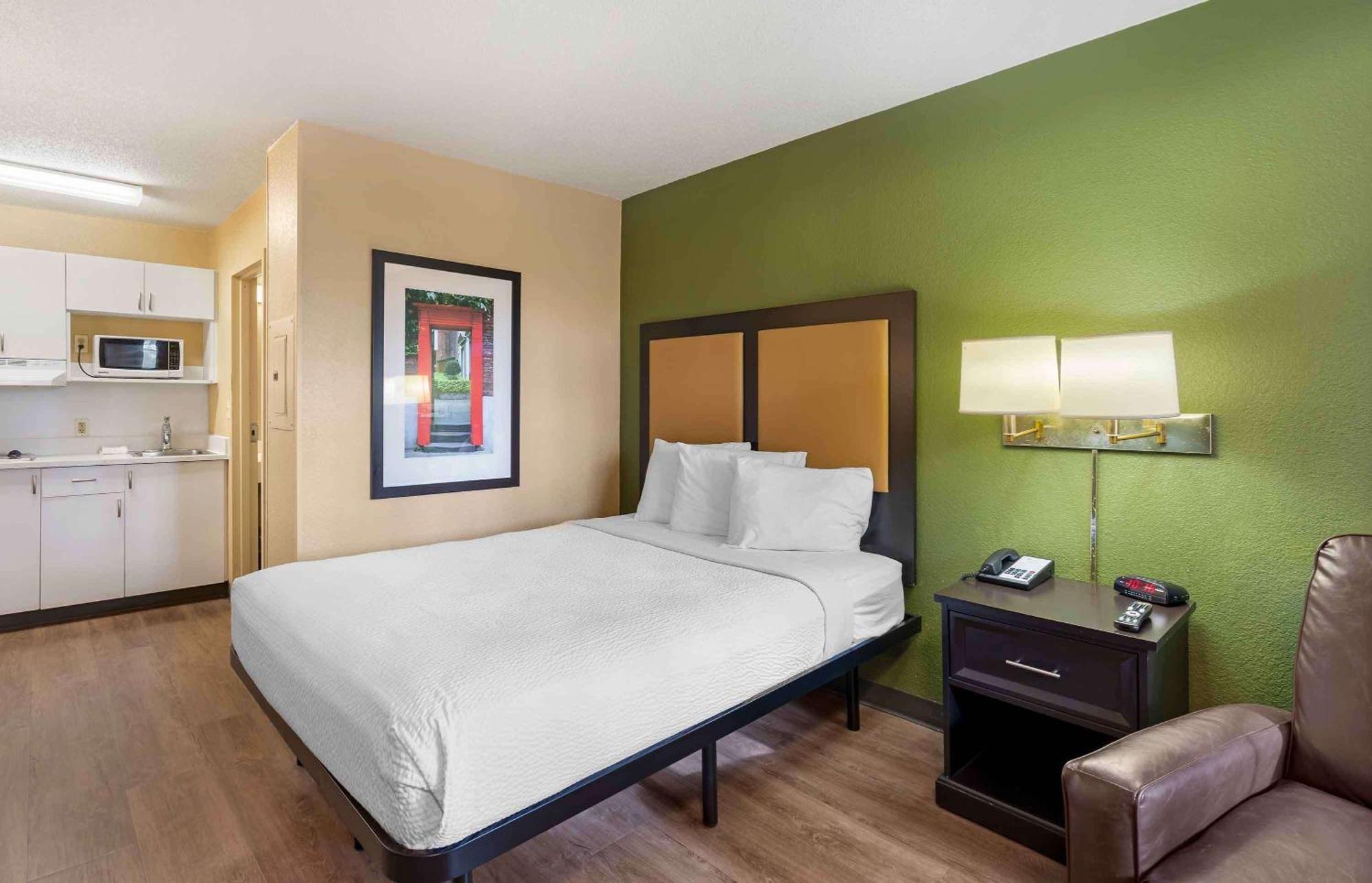Extended Stay America Select Suites - Newport News - Oyster Point Extérieur photo