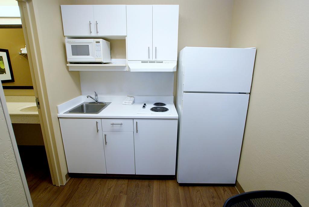 Extended Stay America Select Suites - Newport News - Oyster Point Extérieur photo