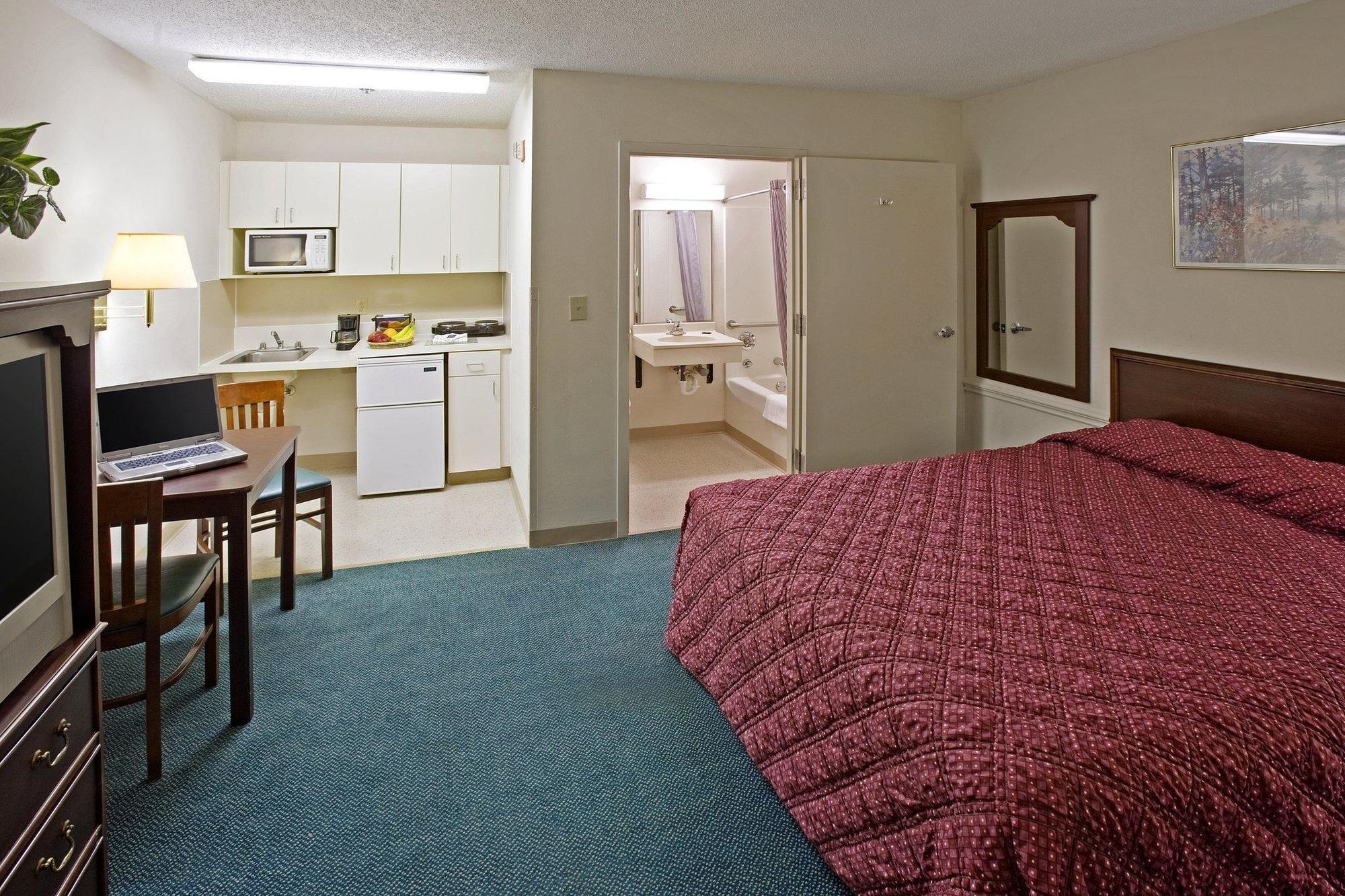 Extended Stay America Select Suites - Newport News - Oyster Point Extérieur photo